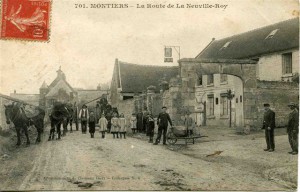 Montiers_La_route_de_La_Neuville_Roy019